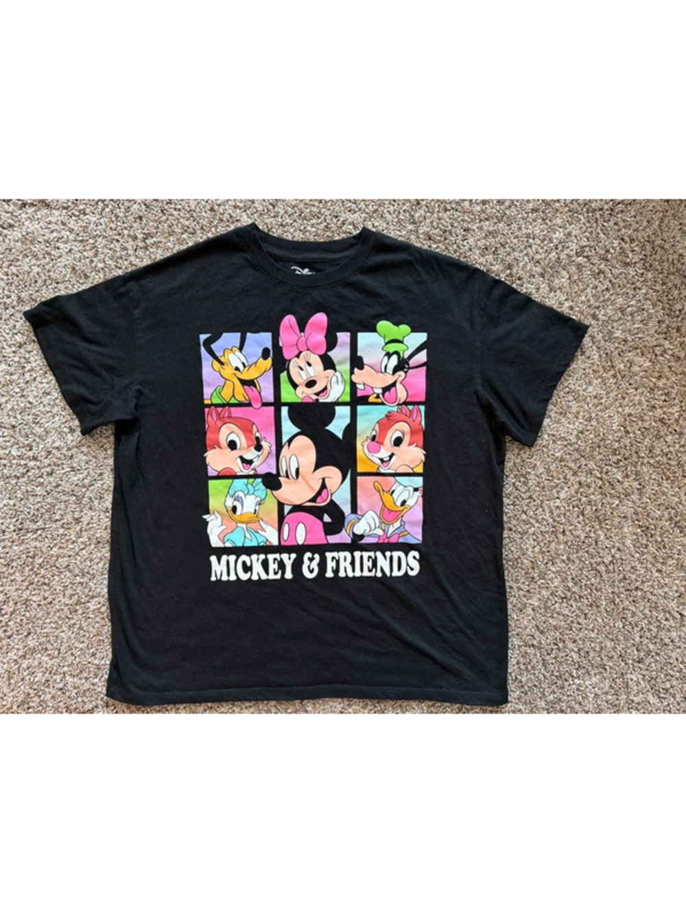 Disney Mickey and friends print shirt large